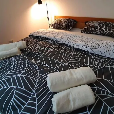 Aaa Lägenhet *